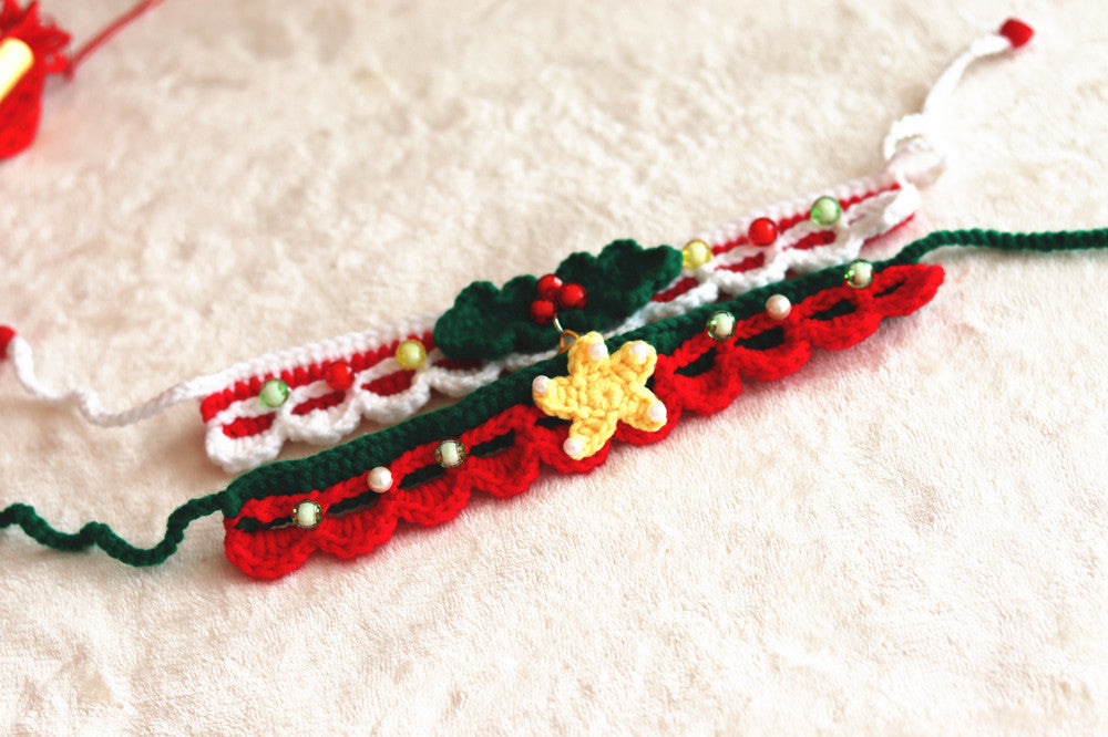 PawsKnow Handmade Pet Crochet Collar -Christmas Star /  Mistletoe